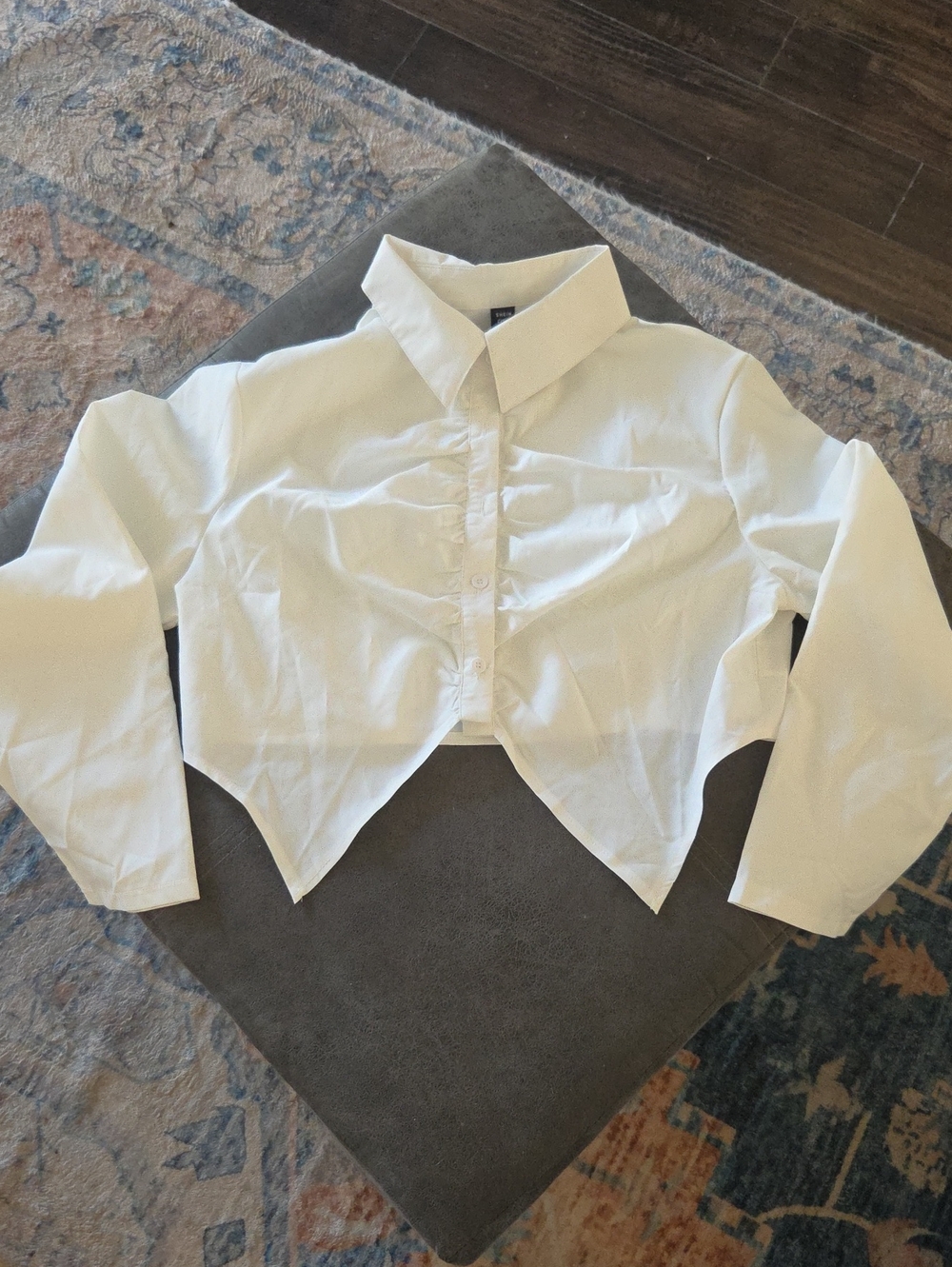 SHEIN White Cropped Button-Up Long Sleeve Blouse Size 0XL